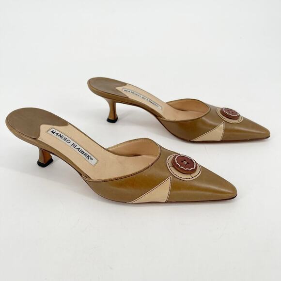 Manolo Blahnik Vintage Tan Leather Button Detail Pointed Toe Mule Heel IT 36 - Picture 1 of 10